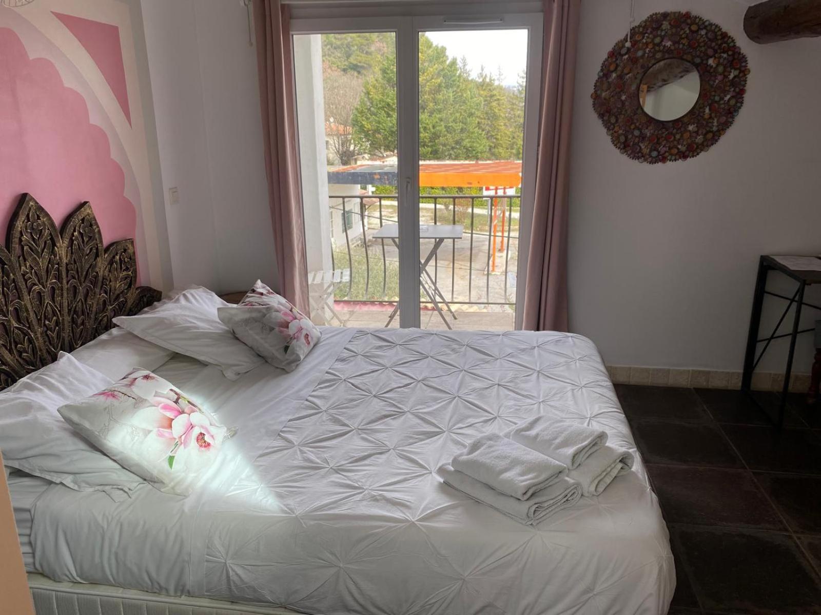 Auberge Les Galets Peyruis Kültér fotó