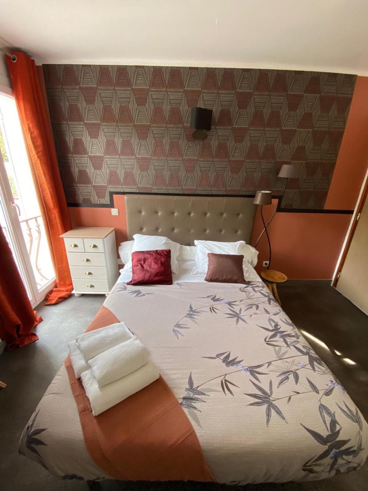 Auberge Les Galets Peyruis Kültér fotó