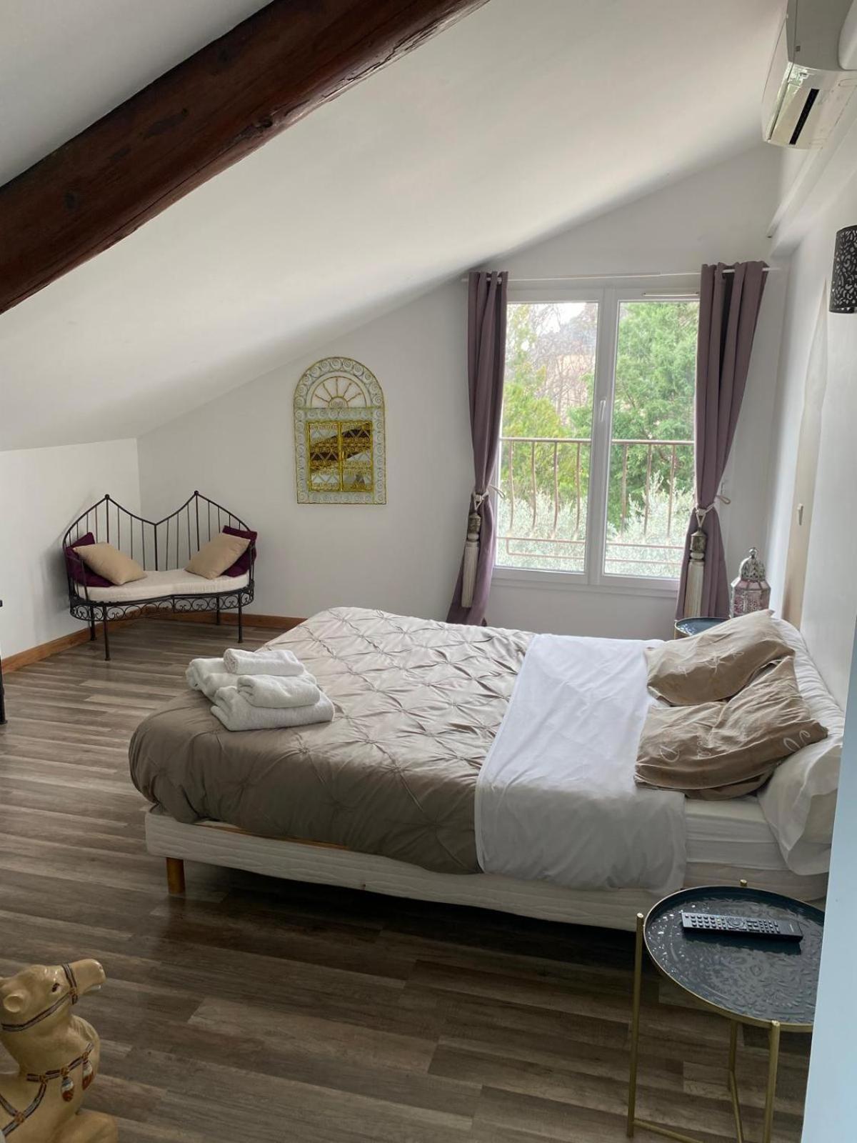 Auberge Les Galets Peyruis Kültér fotó