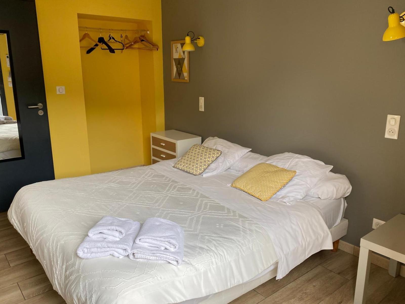 Auberge Les Galets Peyruis Kültér fotó